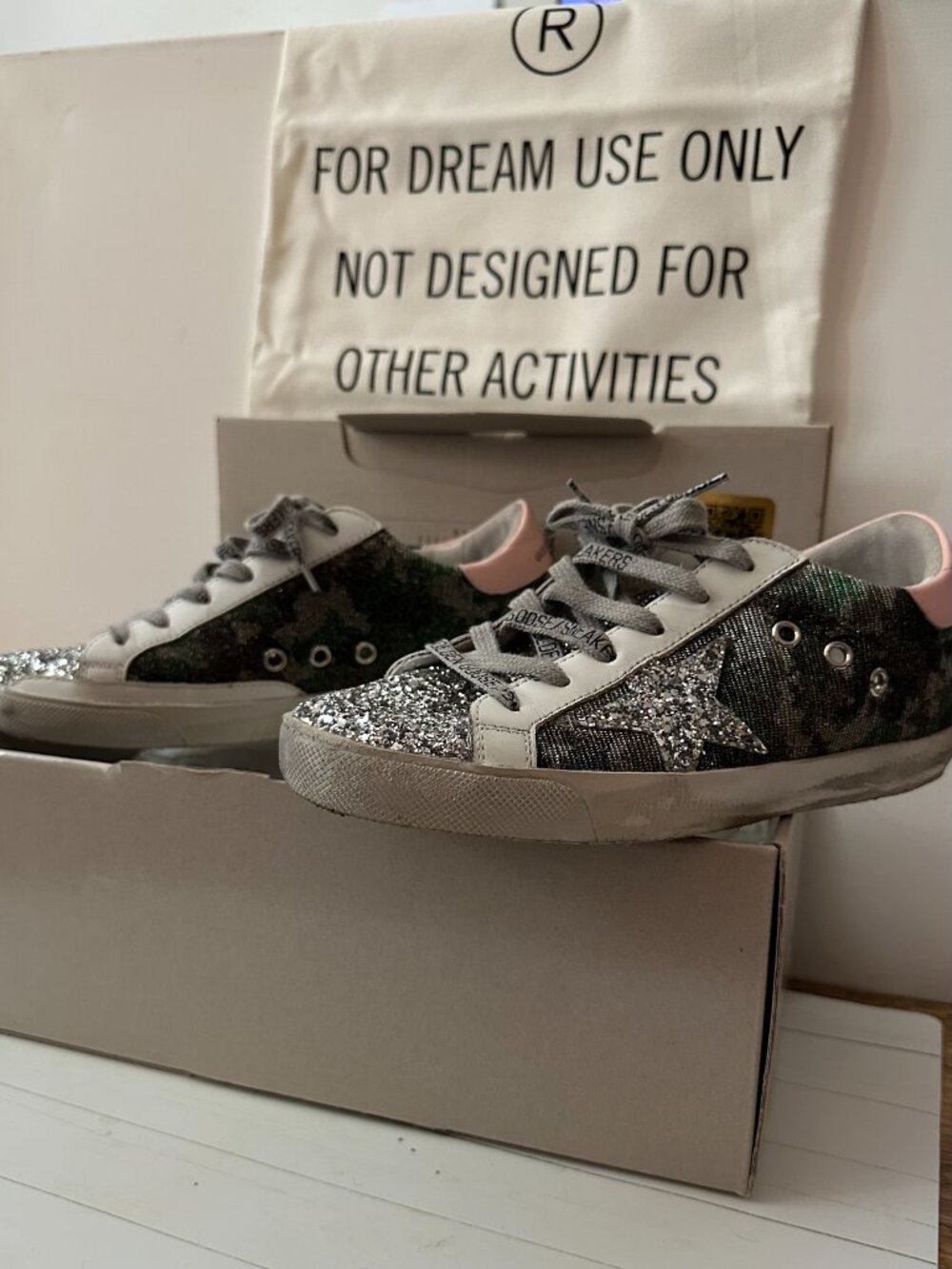 Golden Goose Super-Star Classic Sneakers | EU 36 (US 6) | Glitter Toe - Picture 5 of 9